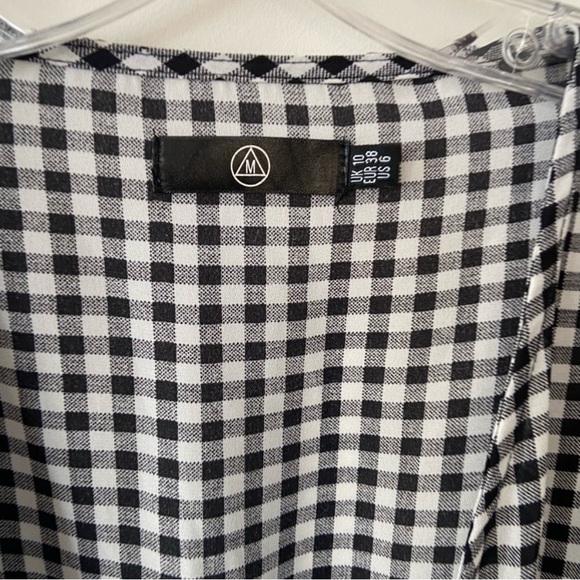 Missguided gingham wrap dress - Picture 2 of 7